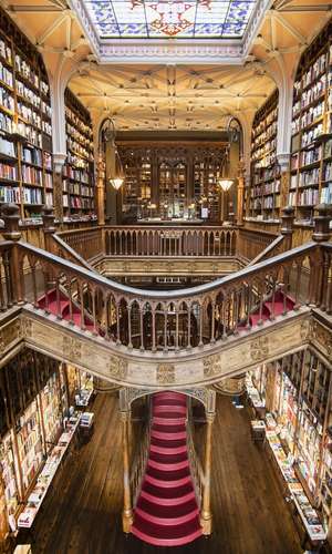 Desça nas atrações, museus e monumentos de Porto com o tour hop-on hop-off – Paragens convenientes e passeio turístico em 2026